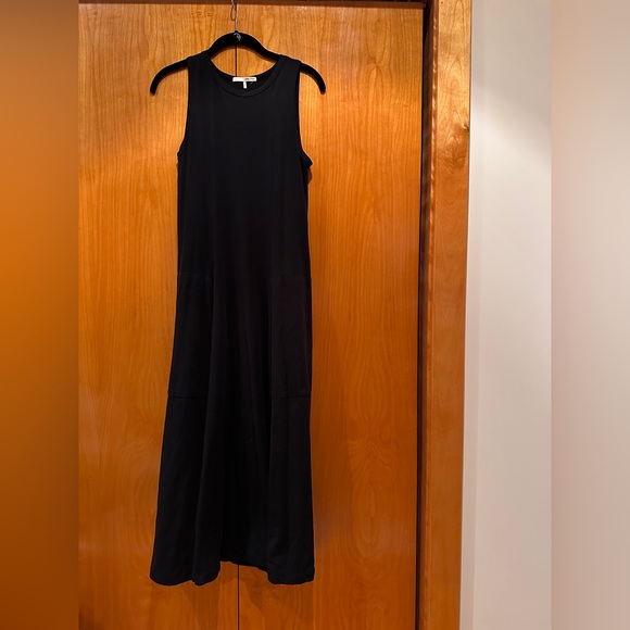 OAK + FORT Black Maxi Dress - Picture 1 of 3